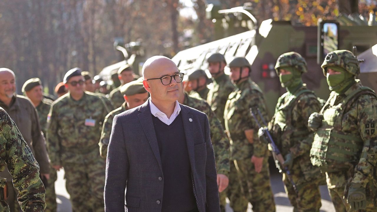 Sırbistan Savunma Bakanı: Bir kıvılcım her şeyi tutuşturmak için yeterli