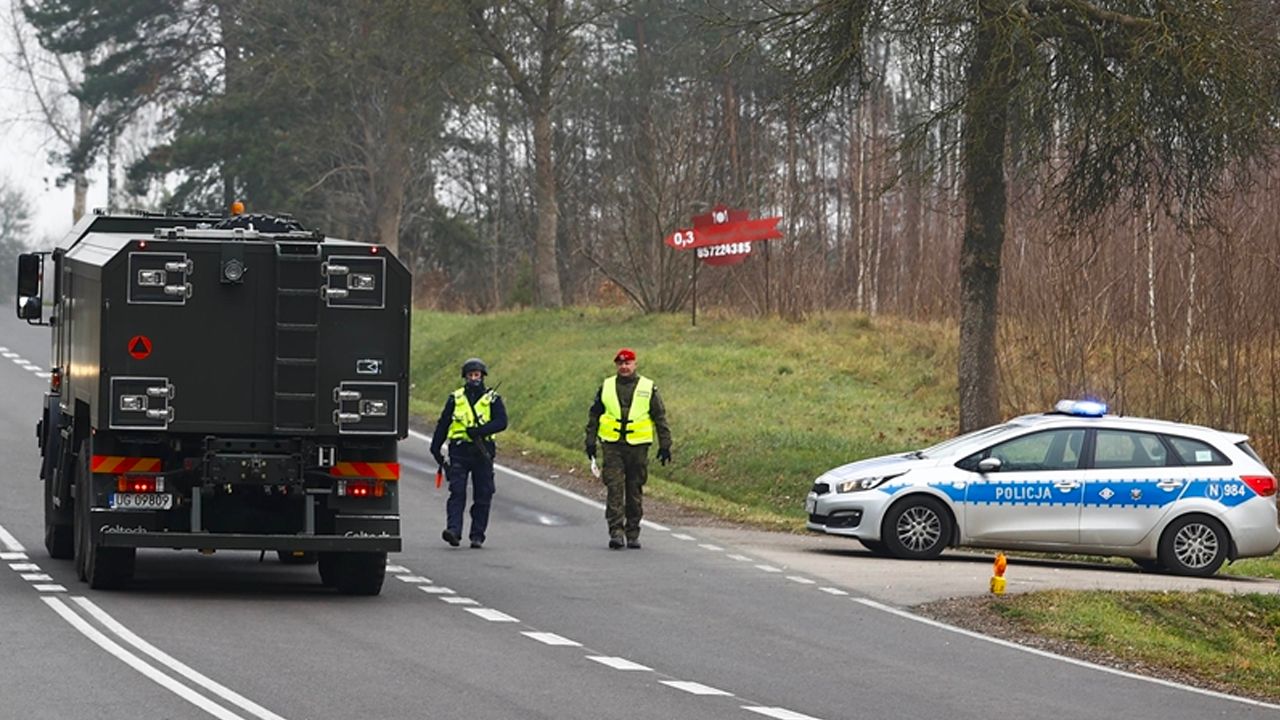 Polonya'da polisler zorunlu el bombası eğitimi alacak