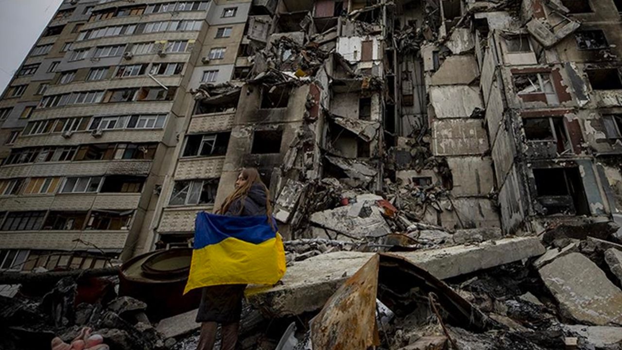 Ukrayna'nın Harkiv kentinde yaralar sarılıyor
