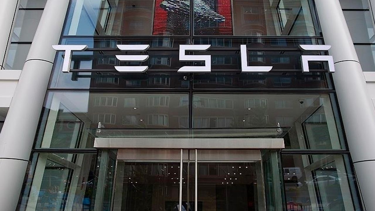Tesla, ABD'deki şarj ağı tüm otomobillere açacak