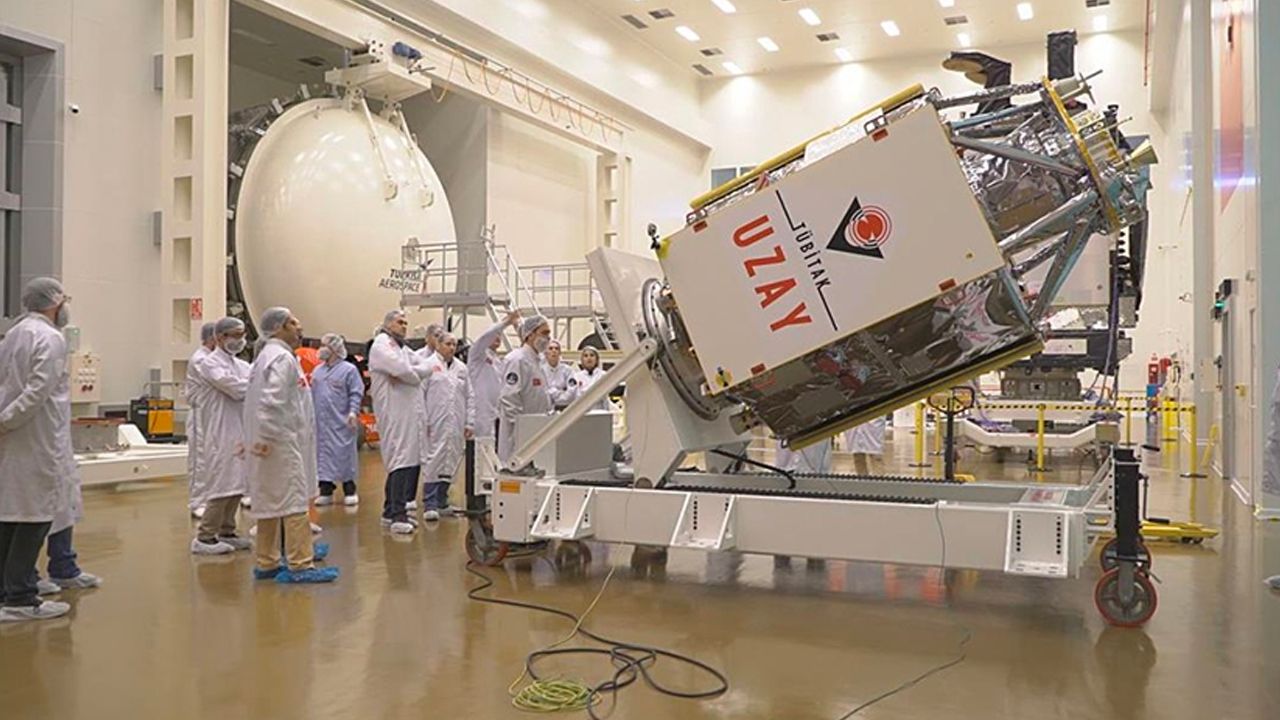 İlk gözlem uydusu İMECE, 11 Nisan'da fırlatılacak