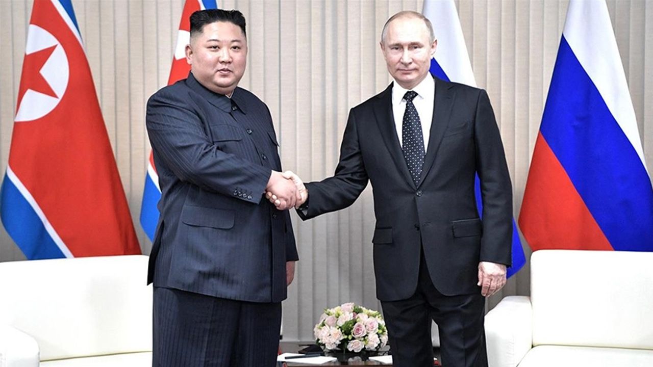 Kuzey Kore'nin nükleer programını ilerletmek için Rusya'dan yardım istediği iddiası