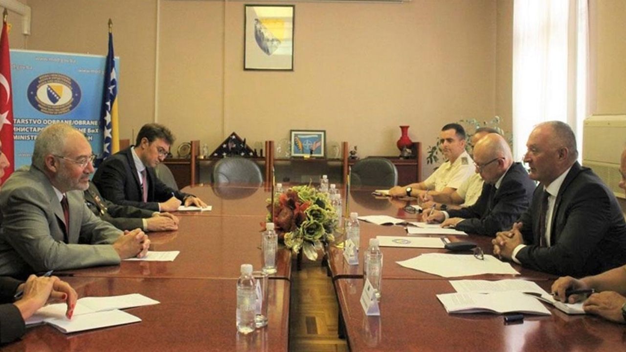 Bosna Hersek Savunma Bakanı Helez: Bosna Hersek-Türkiye ilişkileri gıpta edilecek seviyede
