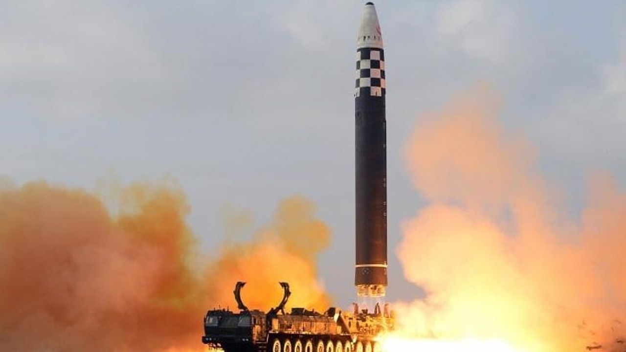 Kuzey Kore'nin balistik füze denemesi "büyük olasılıkla Rusya'yla işbirliğinin sonucu"