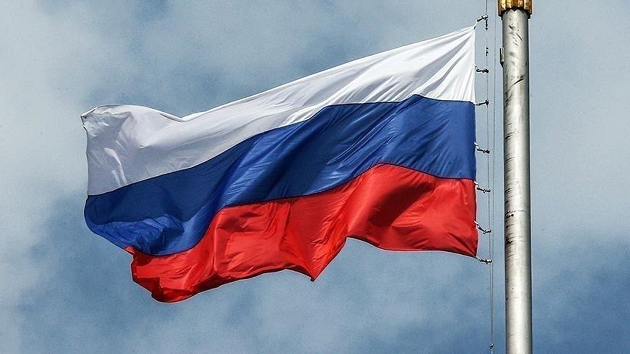 Rusya: Ukrayna'nın keşif botu Karadeniz'deki Rus gaz tesislerinin olduğu bölgede imha edildi