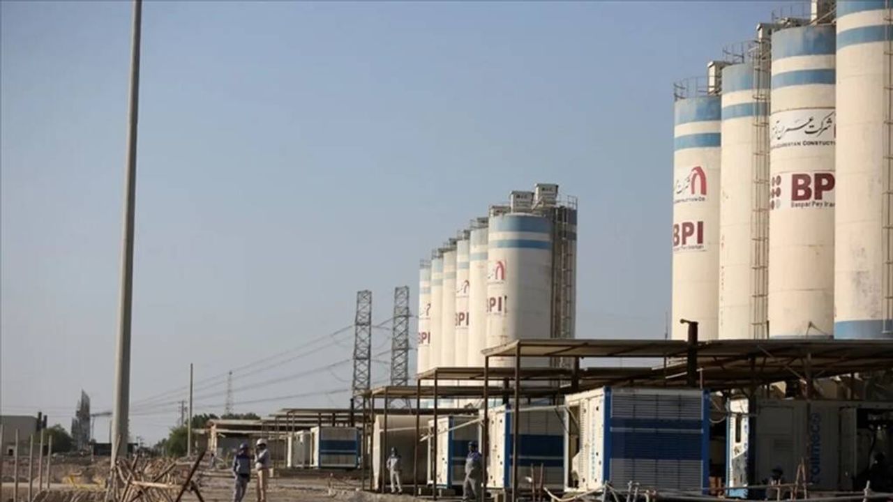 İran, zenginleştirilmiş uranyum üretimini artırdı