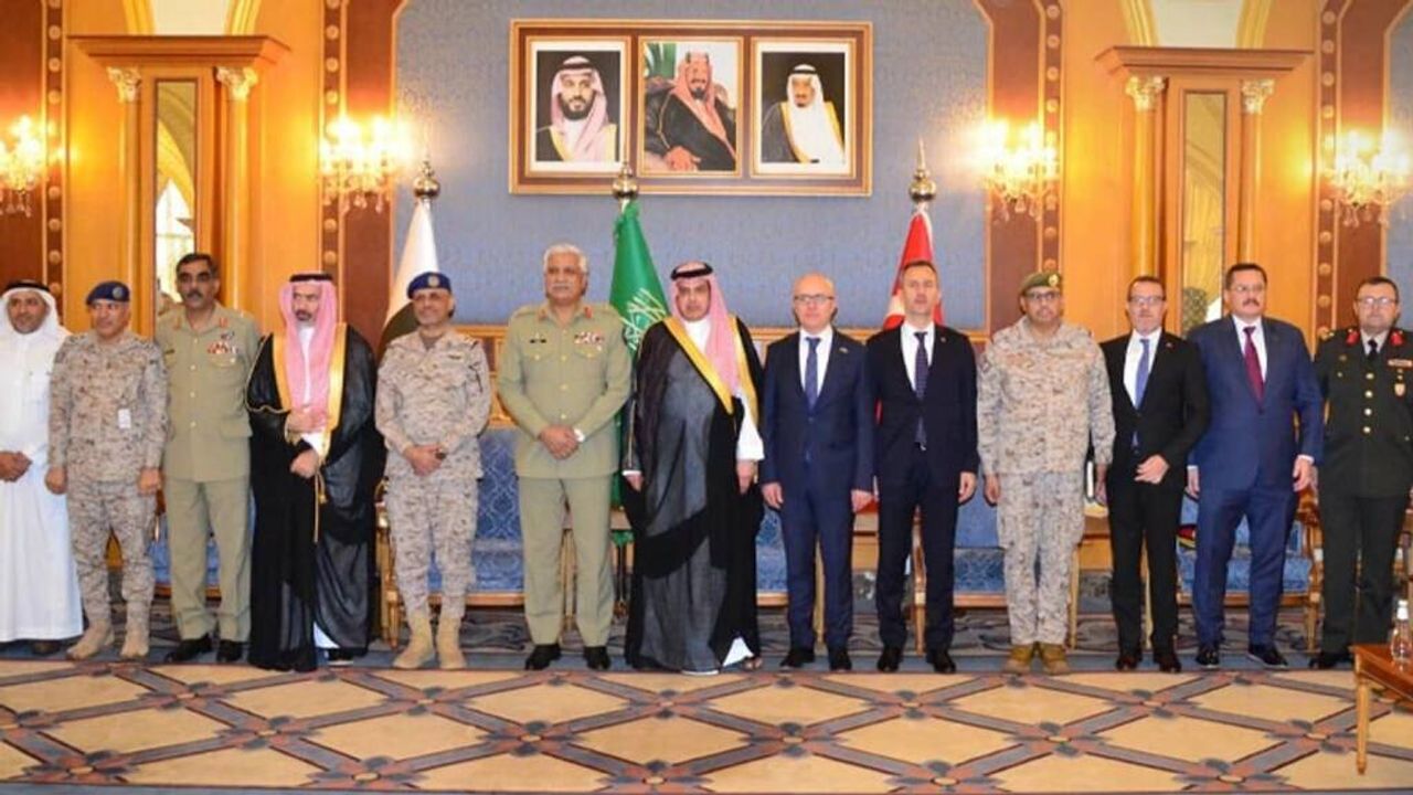 Türkiye, Pakistan ve Suudi Arabistan üçlü savunma işbirliğini artıracak