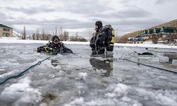 Komandolar kışın yaşanabilecek kayıp vakalarına zorlu eğitimlerle hazırlanıyor