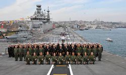 Deniz Kuvvetleri Komutanı TCG Anadolu'da incelemelerde bulundu