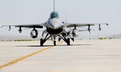 Pentagon: İhtiyaç halinde Ukraynalı pilotlara F-16 eğitimi vermeye açığız