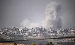 İsrail ordusu, Gazze'nin çeşitli bölgelerine yoğun saldırılarını sürdürdü