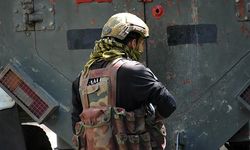 Cammu Keşmir'de direnişçilerle çıkan çatışmada 4 Hint askeri öldürüldü