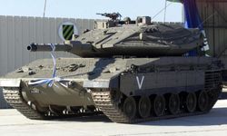 Güney Kıbrıs Rus tanklarına veda ediyor