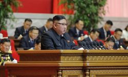 Kuzey Kore ordusuna tatbikatları yoğunlaştırın talimatı verildi