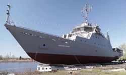 Rusya, "Nikolai Kamov"u helikopter eğitim gemisi olarak denize indirdi