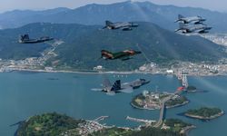 Güney Kore'nin F-4 Phantom'a veda uçuşu
