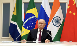 Putin: 34 ülke, BRICS'e katılmak istediğini bildirdi