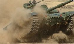 Hindistan, T-72 tanklarına yeni motorlar için Rusya ile anlaştı