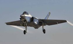 Trump: F-35’e çift motorlu yeni nesil halef geliyor