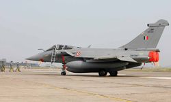 Pakistan: Hint Rafale jetlerini sınırda elektronik olarak engelledik