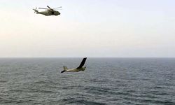 Kraliyet Donanması, Merlin helikopterini Puma dron ile yönlendirdi