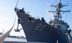 Raytheon, ABD donanması destroyerlerine SPY-6(V)4 radarlarını entegre edecek
