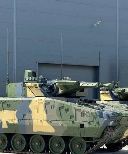 Macaristan yerli üretim KF41 savaş araçlarını teslim aldı
