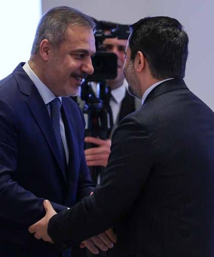Hakan Fidan, Suriye Dışişleri Bakanı Esad Şeybani ile görüştü