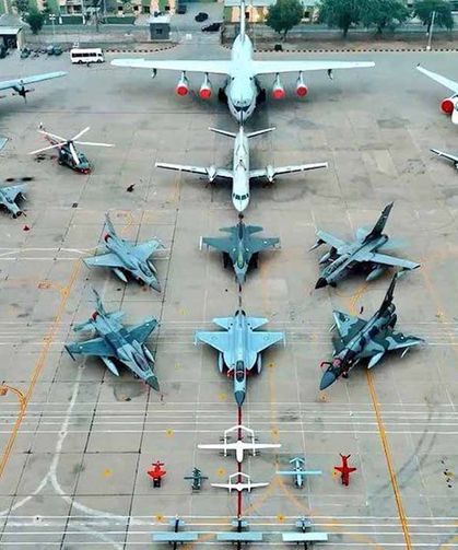 Pakistan SİHA’ları Hindistan semalarında: Baykar İHA’ları dikkat çekti