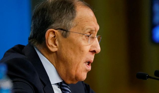 Lavrov: Batı Ukrayna’da Rusya’ya karşı gerçek savaşa girdi