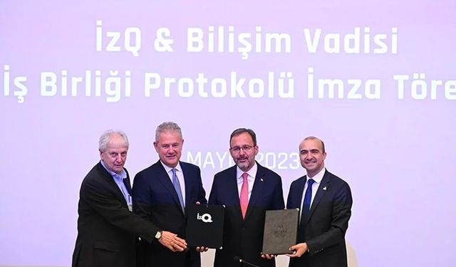 İzmir'de "İzQ ve Bilişim Vadisi İşbirliği Protokolü" imzalandı