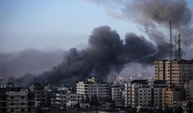 İsrail ordusu son 3 günde 8 hastaneyi doğrudan bombaladı