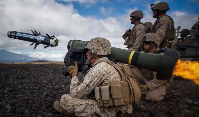 Kosova, ABD'den Javelin tanksavar füzesi alıyor