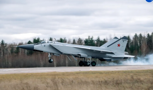 Rus ordusu yenilenmiş MiG-31BM jetlerini teslim aldı