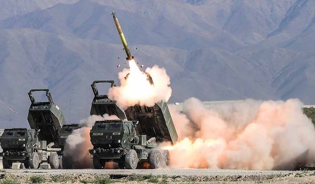 Tayvan, ABD’den HIMARS Roket Sistemlerini teslim aldı