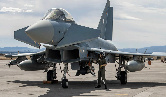 Typhoon pilotları son teknoloji kasklara sahip olacak