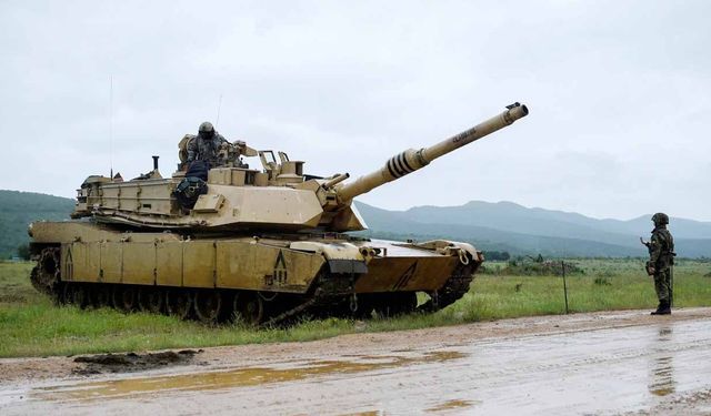 Tayvan, ABD’den ilk parti Abrams tanklarını teslim aldı