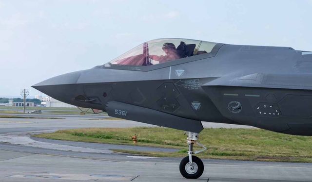 Kadena Üssü’nde F-35’ler, eski F-15 filolarının yerini alıyor