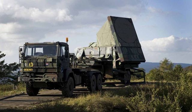 Hollanda, Ukrayna’ya verilen Patriotları telafi için sipariş verdi