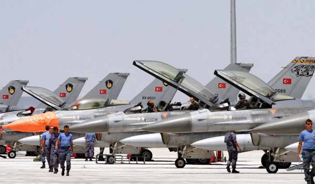 Jerusalem Post: Türk ve İsrail jetleri karşı karşıya geldi, kriz uyarı sinyaliyle aşıldı