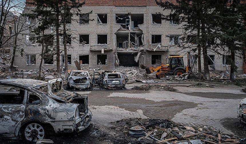 Rus ordusu, Donetsk'te Artyemovskoye köyünü kontrolü altına aldı