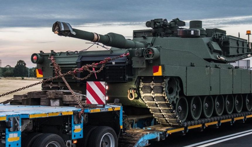Polonya 29 adet M1A1 Abrams tankı teslim aldı