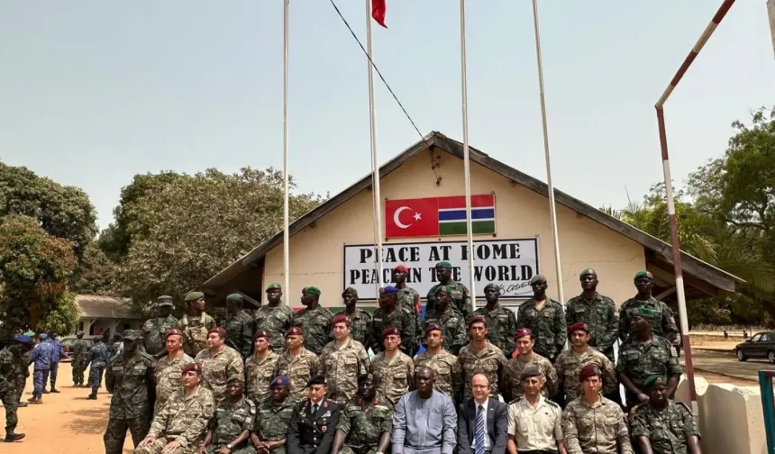 Türkiye’den Gambiya askerlerine özel eğitim