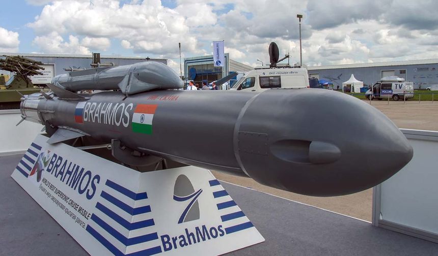 Vietnam, Hindistan’dan BrahMos füze anlaşmasını tamamlamak üzere