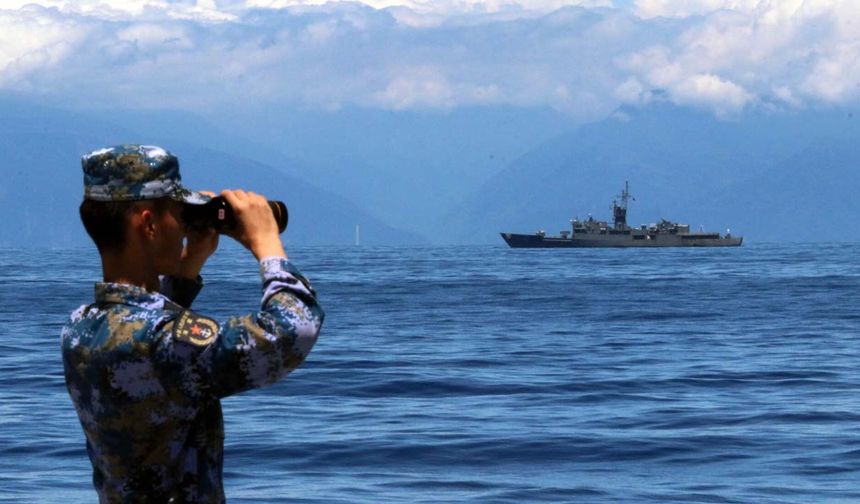 Çin, Tayvan’ın etrafında amfibi tatbikatlar gerçekleştirdi