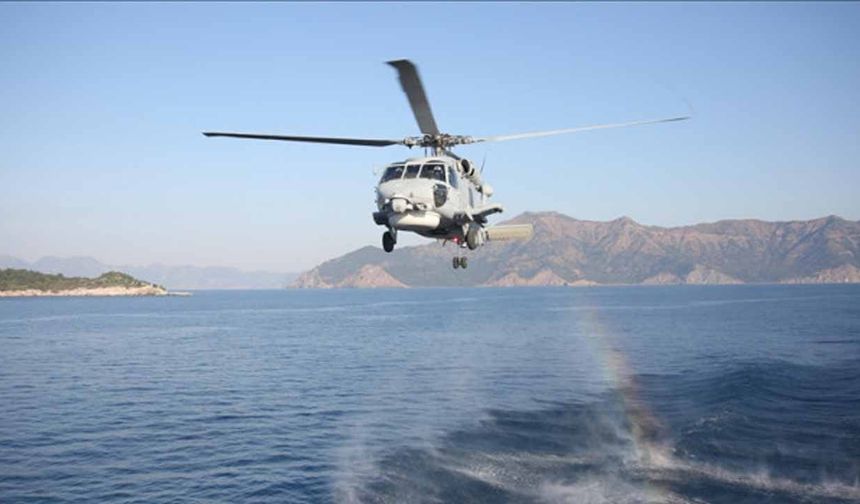 SH-70 helikopteri denize acil iniş yaptı