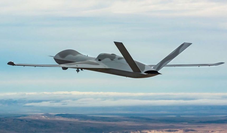 Avenger İHA’sı canlı atış testlerinde başarıyla füze kullandı